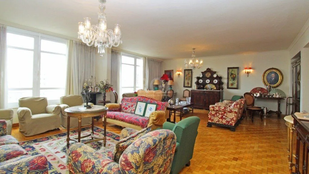 Imagem Apartamento para Venda - 207.15m², 4 dormitórios, 1 vaga - Centro Histórico
