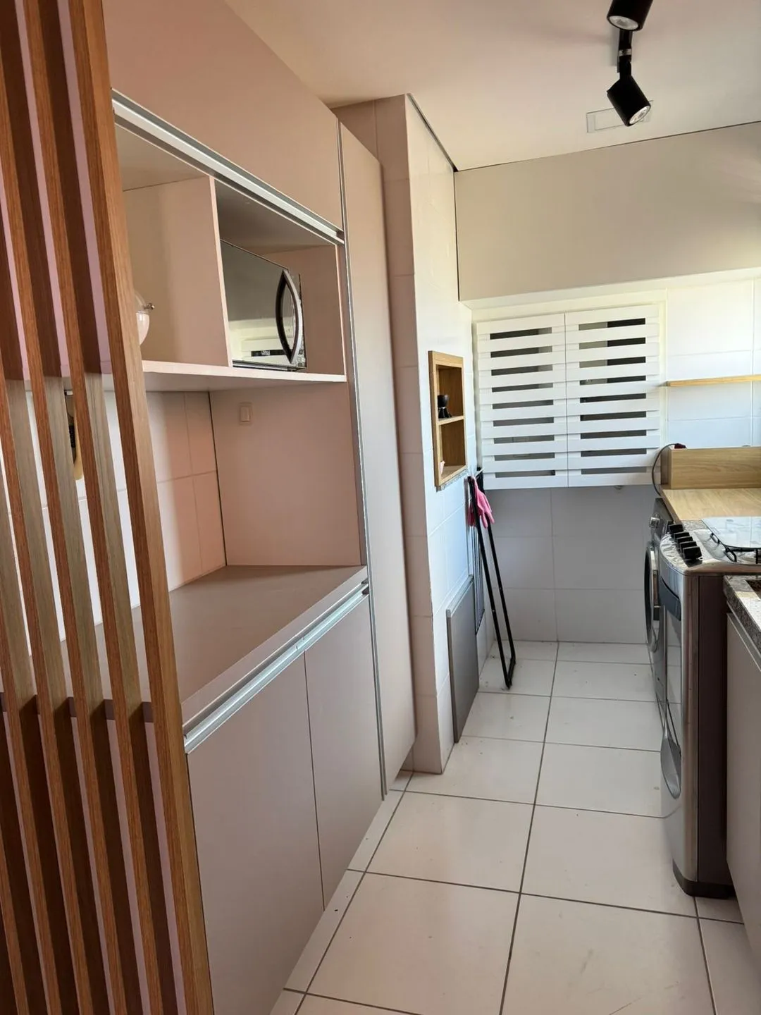 Imagem Apartamento à venda em Porto Alegre, Vila João Pessoa, com 1 quarto, 43m2
