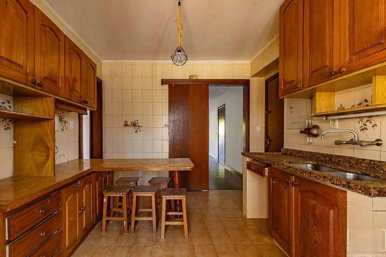 Imagem Apartamento no Bairro Jardim Lindóia -3 DORMITÓRIOS - 1 SUÍTE - 1 VAGA