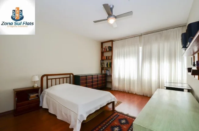 Imagem Apartamento à Venda No Morro dos Ingleses Com 3 Suítes e 2 Vagas