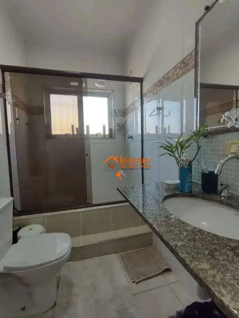 Imagem Sobrado com 3 dormitórios à venda, 188 m² por R$ 690.000 - Ponte Grande - Guarulhos/SP