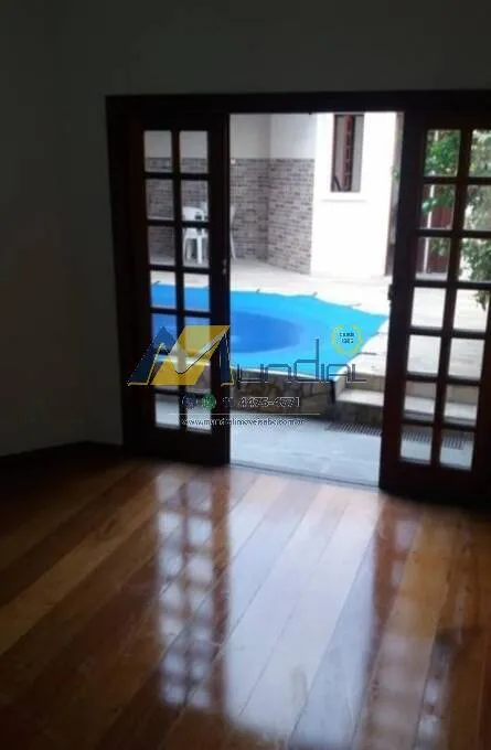 Imagem Vendo Sobrado em São Bernardo, Bairro Nova Petrópolis