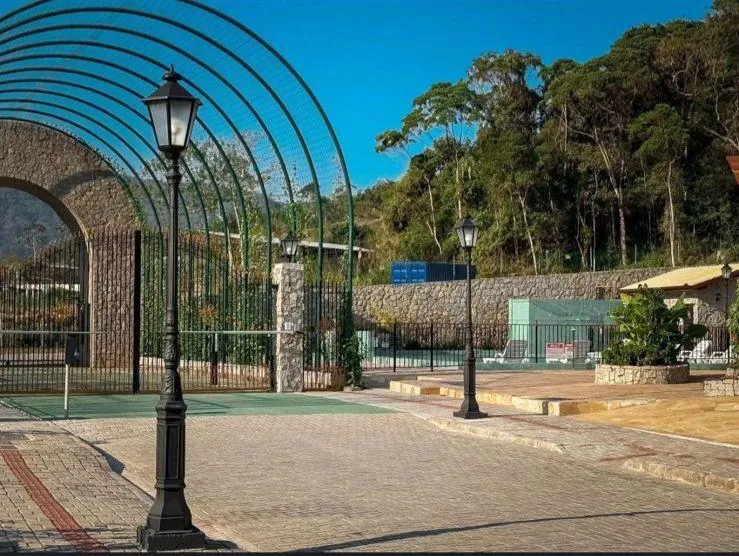 Imagem Terreno à venda com 464m2 por R$ 780.000,00