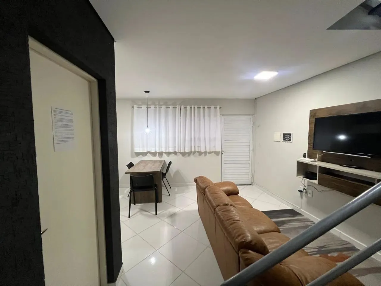 Imagem Excelente apartamento para locação no Jardim Araújo, Votorantim-SP: 2 quartos, 2 salas, 2 banheiros, 2 vagas de garagem!