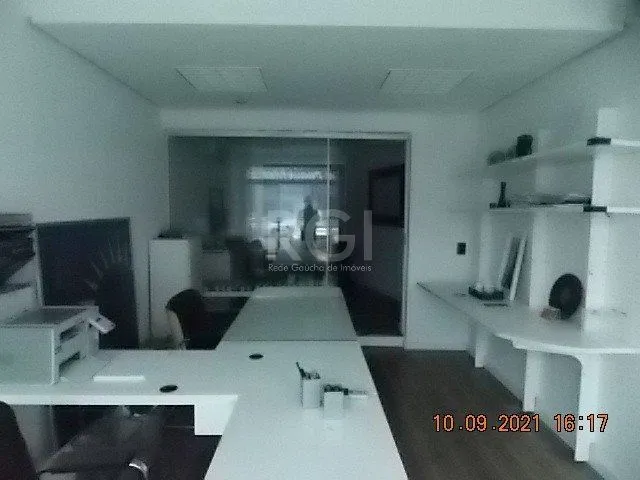 Imagem Predio para Venda - 170m², 0 dormitórios, Petrópolis, Porto Alegre