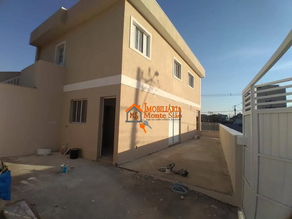 Imagem Casa com 2 dormitórios à venda, 82 m² por R$ 420.000,00 - Bonsucesso - Guarulhos/SP