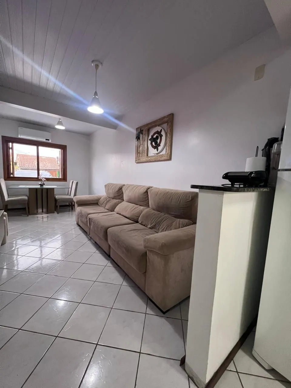 Imagem Impecável Casa Mobiliada com 3 Dormitórios localizada no loteamento Moradas do sul