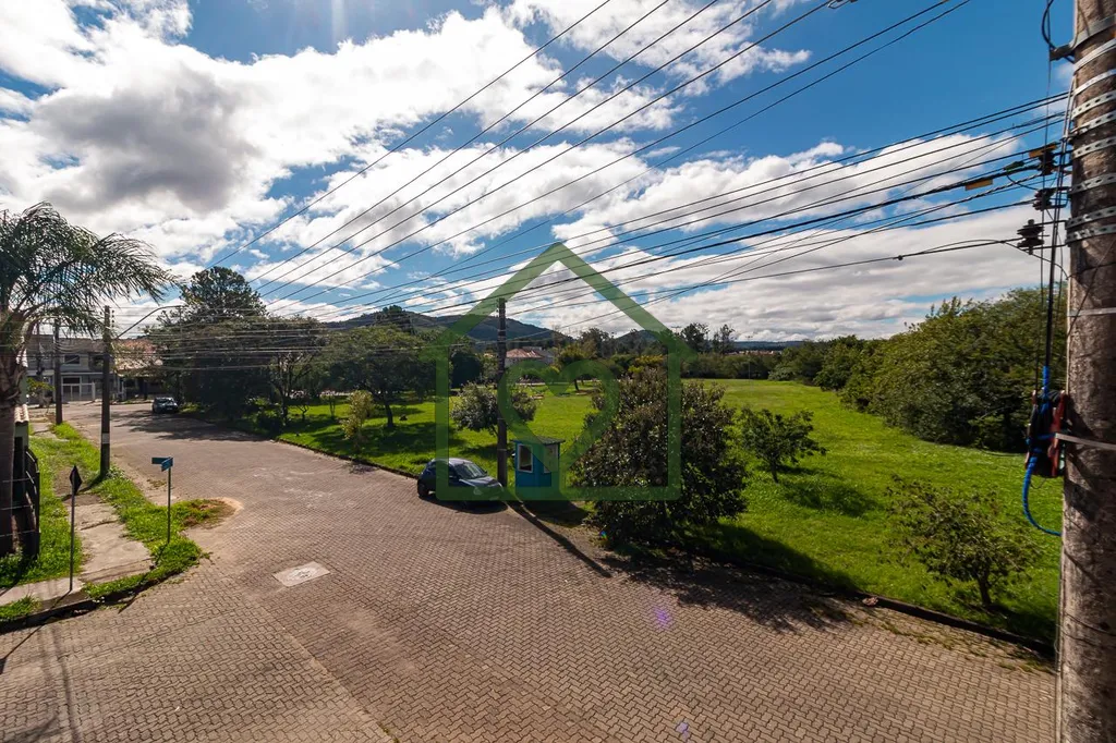 Imagem Gostaria de apresentar uma excelente oportunidade imobiliária no bairro Hípica. Trata-se de um bel...