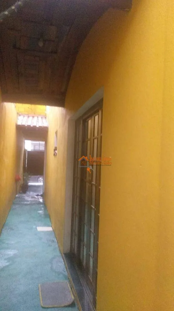 Imagem Sobrado com 2 dormitórios à venda, 146 m² por R$ 372.000,00 - Jardim Guaracy - Guarulhos/SP