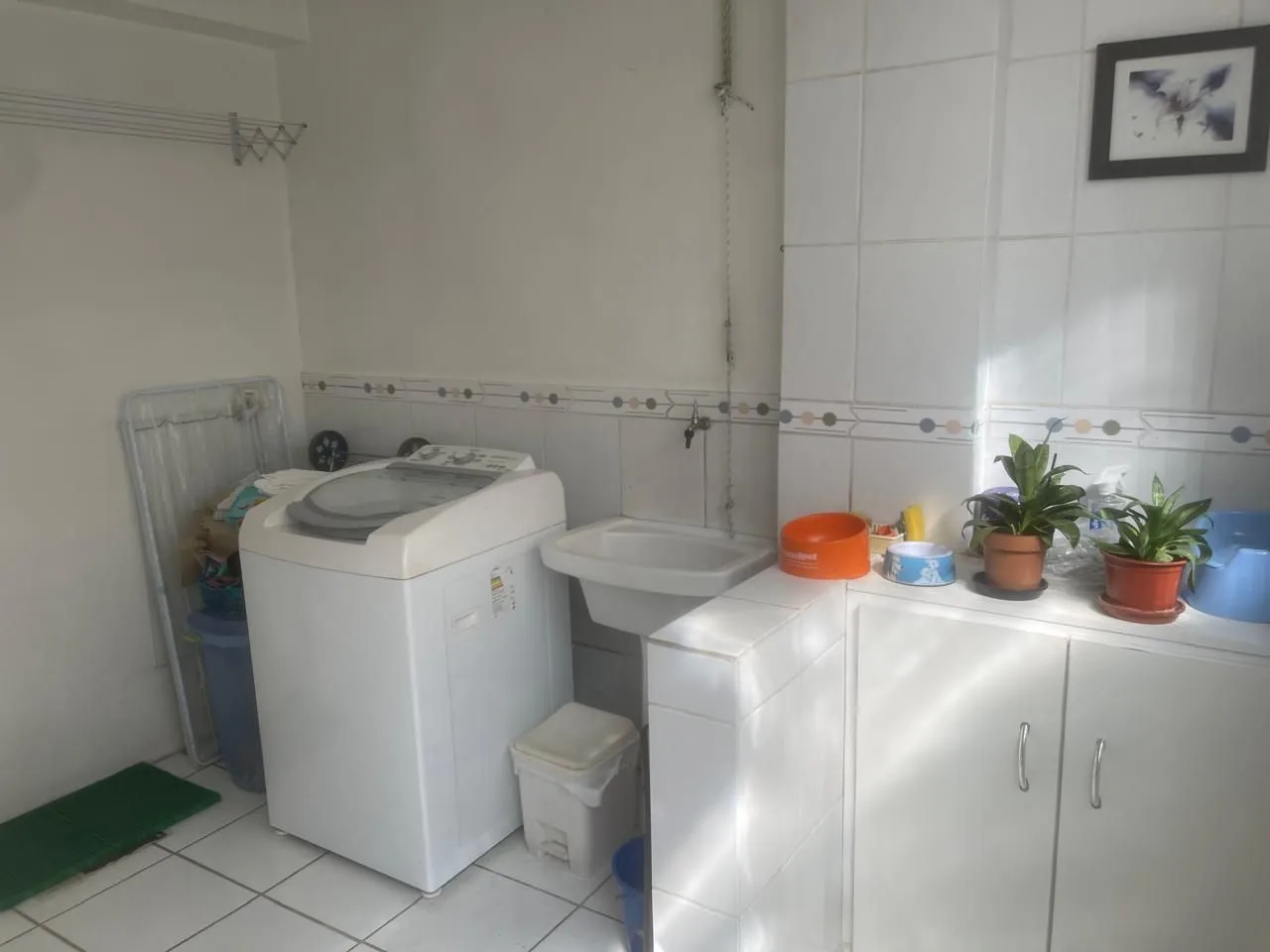 Imagem Apartamento de 3 quartos e 1 vaga garagem no bairro Rio Branco em Porto Alegre
