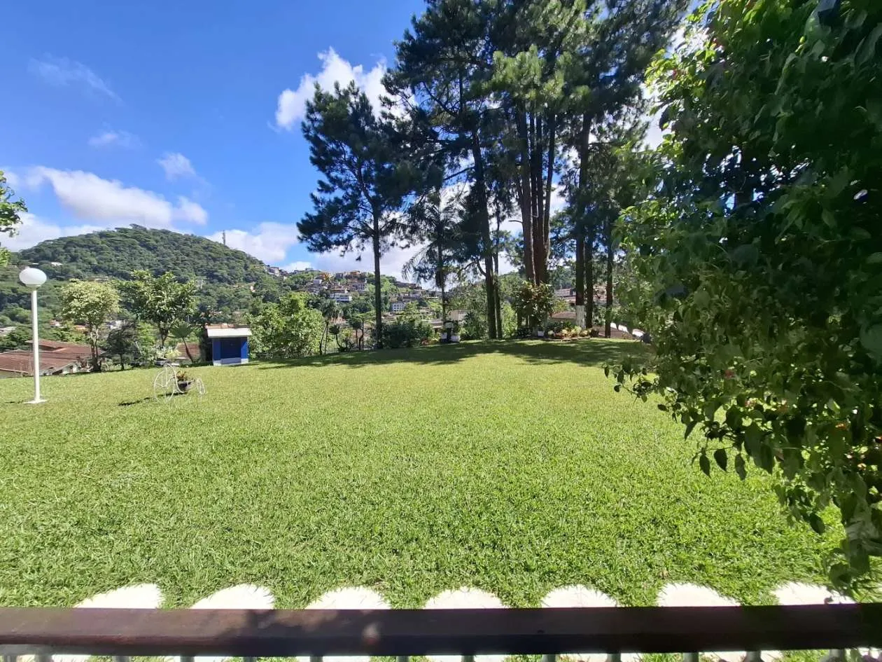 Imagem Casa para Venda em Teresópolis / RJ no bairro Araras