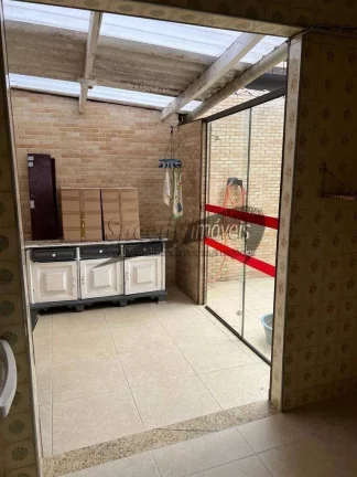 Imagem Casa para venda em São Vicente, 3 dormitórios.
