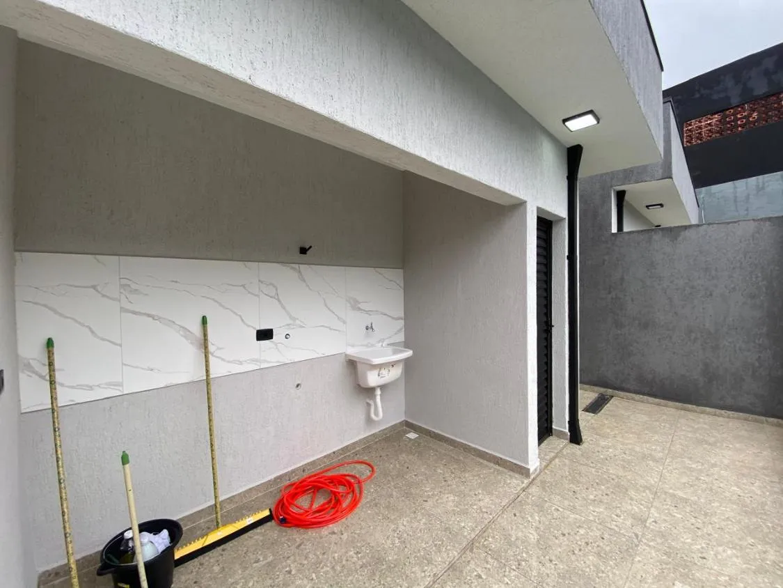 Imagem CASA NOVA COM PISCINA E ACEITA FINANCIAMENTO BANCÁRIO NO JARDIM DAS PALMEIRAS EM ITANHAÉM