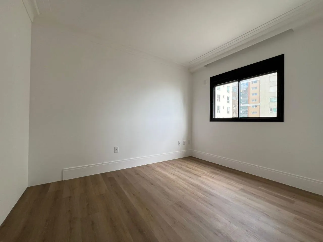 Imagem Apartamento com vista para o mar à venda com 225m2 por R$ 4.500.000,00