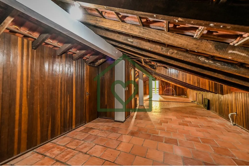 Imagem Casa de Campo Exclusiva em Meio à Natureza Bairro Cascata, Porto Alegre 
 
Você sonha com um refú...