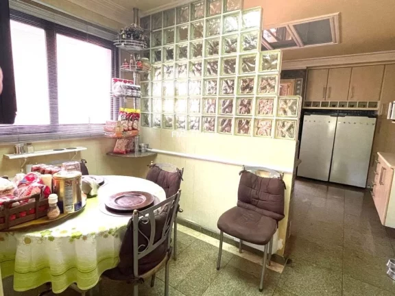 Imagem Imperdível: Apartamento de luxo com 4 suítes e 4 vagas na Zona Sul de SP!