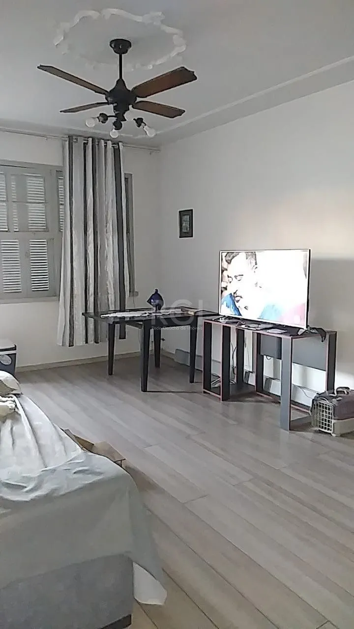 Imagem Apartamento para Venda - 90.3m², 3 dormitórios, Partenon