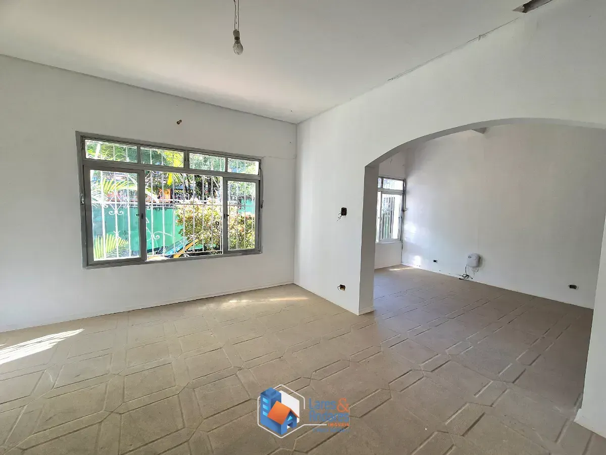 Imagem Casa para venda em Planalto Paulista com 3 quartos, sendo 1 suíte, 180m²