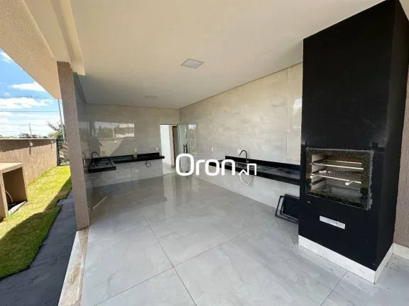 Imagem Casa à venda, 138 m² por R$ 900.000,00 - Terras Alpha 2 - Senador Canedo/GO