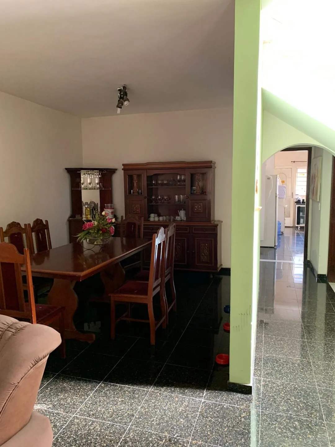Imagem Casa à venda 3 Quartos, 1 Suite, 8 Vagas, São Benedito, Pindamonhangaba - SP