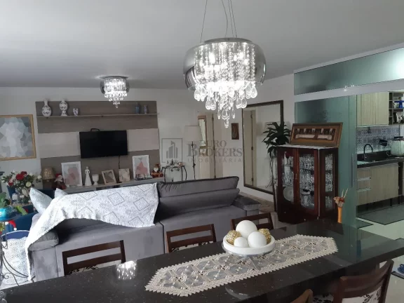 Imagem Apartamento mobiliado com 3 suítes em Balneário Camboriú.