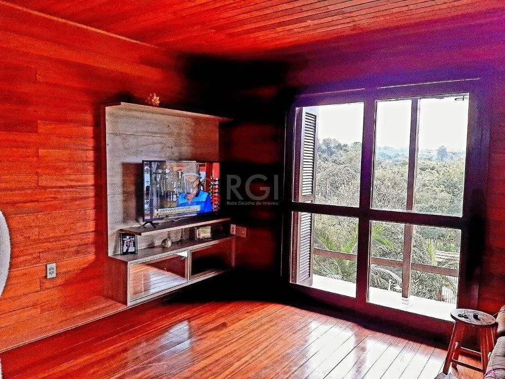 Imagem Casa para Venda - 120m², 3 dormitórios, 4 vagas - Krahe