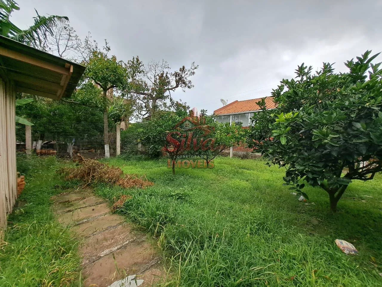 Imagem Casa 3 dormitórios com pátio cercado em Presidente