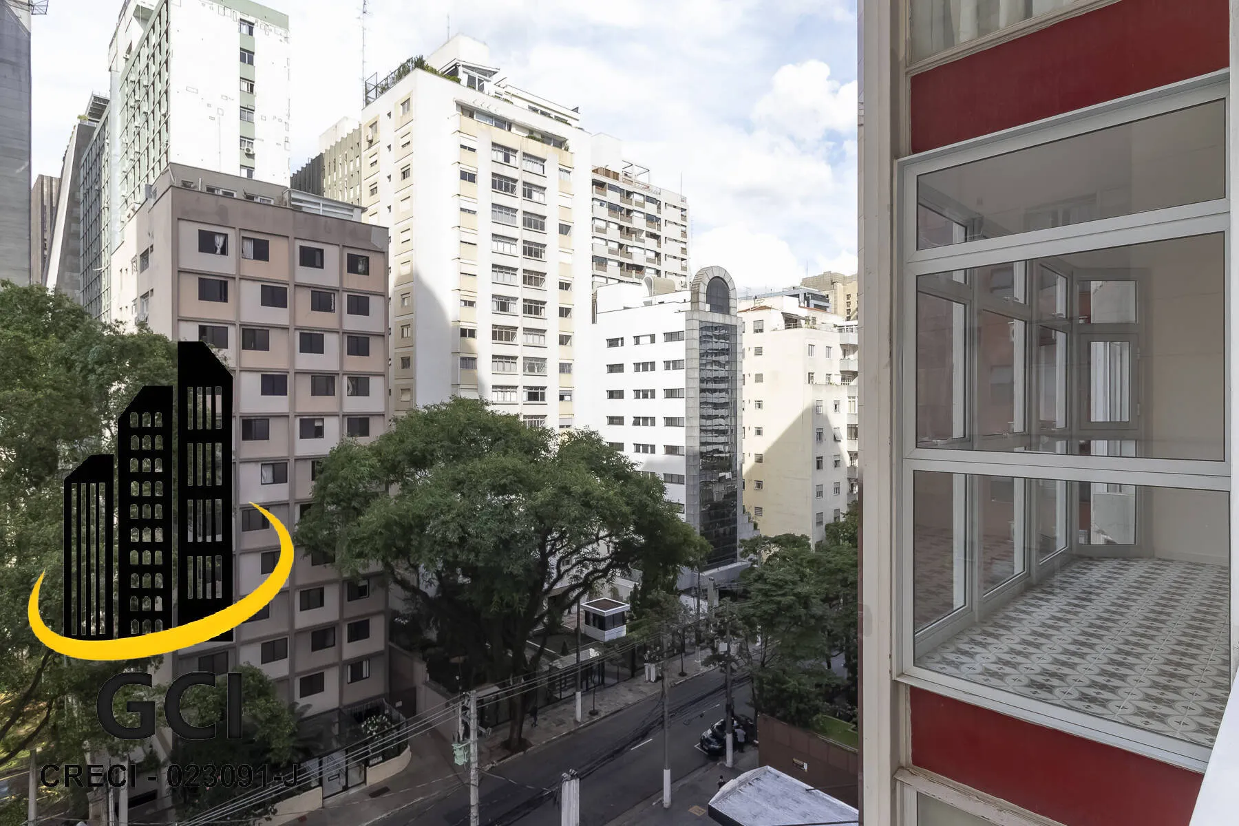 Imagem 141m2 reformado, com 3 suítes, e ao lado do Dante