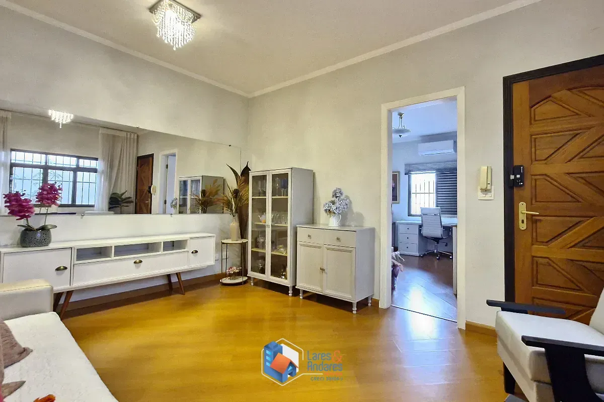 Imagem Casa para venda em Jardim Franca com 2 quartos, sendo 1 suíte, 105m²
