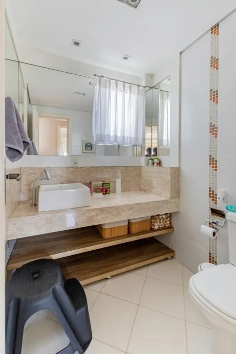 Imagem Apto 2 dorms c/ suíte, churrasqueira e 2 vagas no Passo da Areia