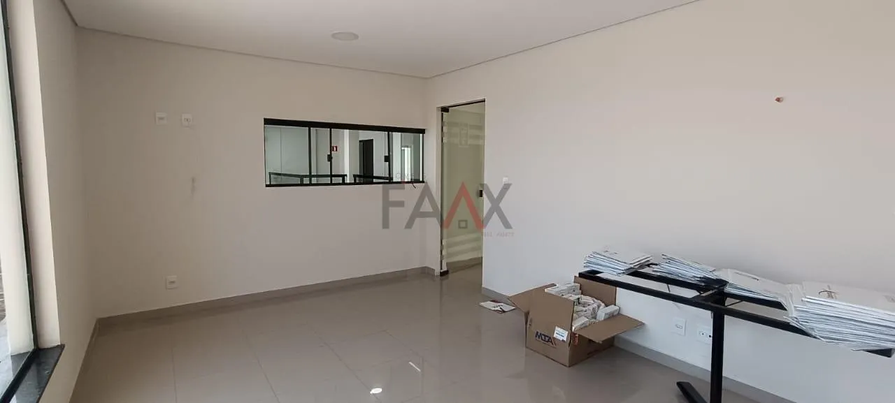 Imagem Sala Comercial no Centro para clinica próximo ao Parque do Lago