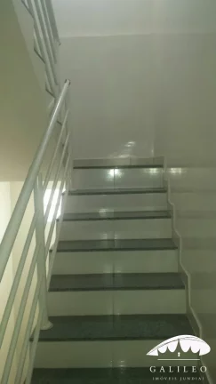 Imagem VENDA | PRÉDIO COMERCIAL EM CAJAMAR/SP - Com 680 m³ - 10 apartamentos - Salão comercial - Galpão.
