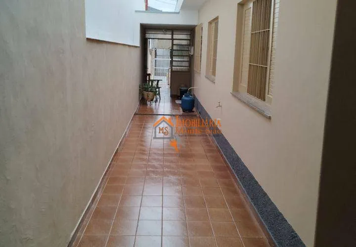 Imagem Casa com 3 dormitórios à venda, 288 m² por R$ 870.000,00 - Vila Galvão - Guarulhos/SP