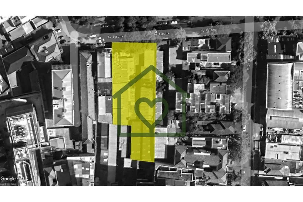 Imagem Terreno limpo, plano em excelente localização. Medindo 30,00 x 64,84 (média), com índice constru...