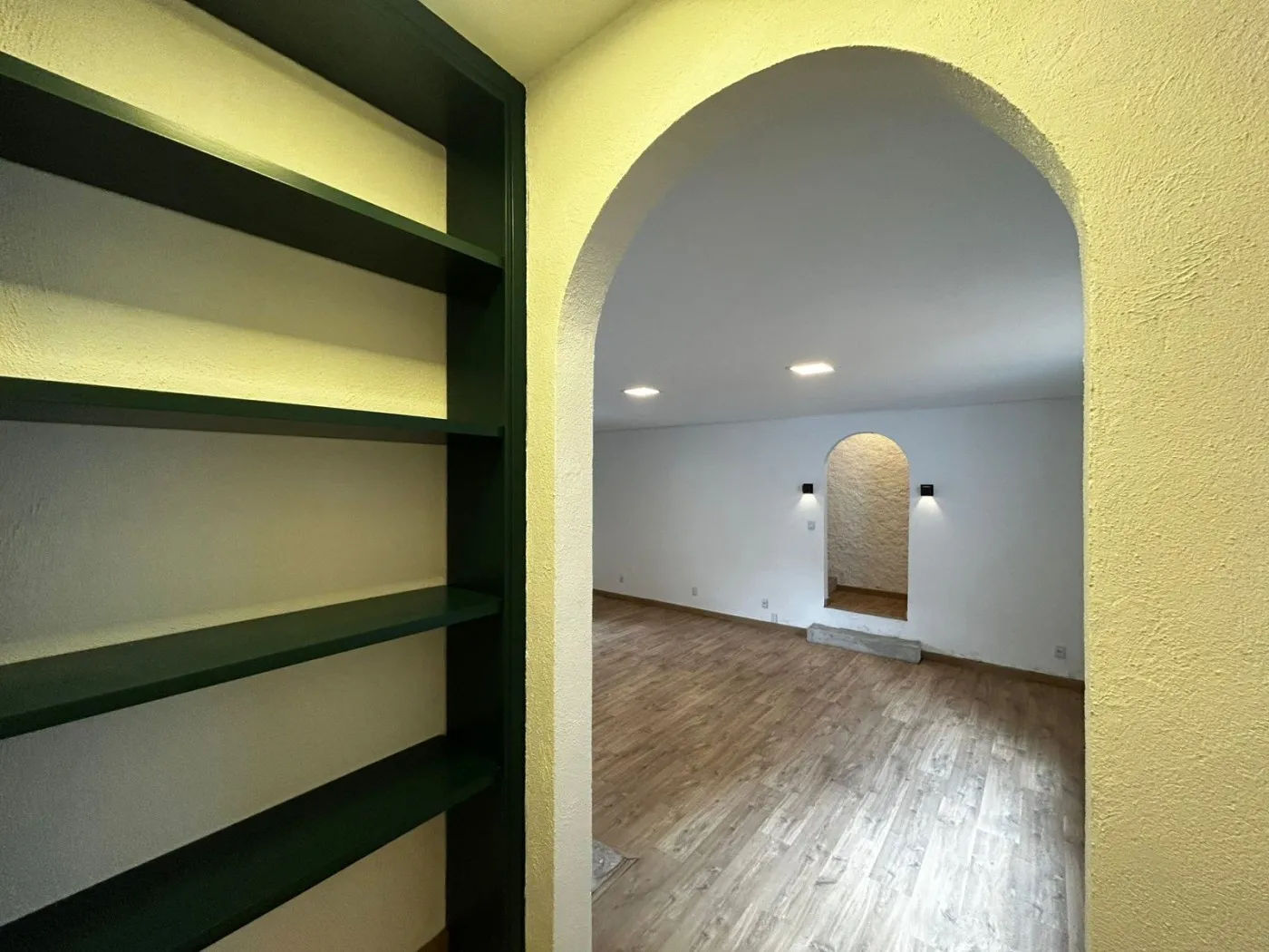 Imagem Casa para Venda em Petrópolis / RJ no bairro Fazenda Inglesa
