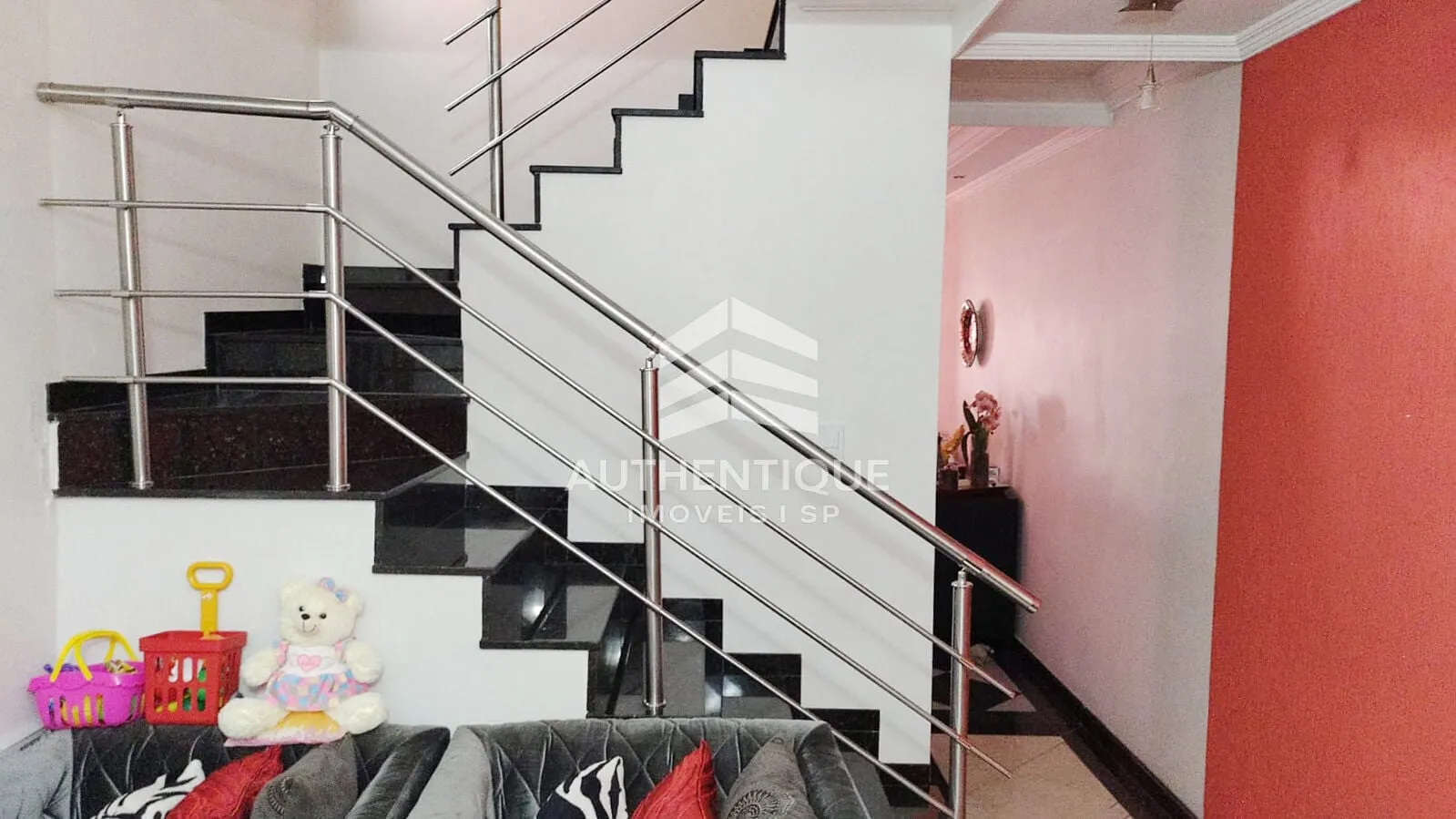 Imagem Casa Assobradada na Vila Carlos de Campos à venda