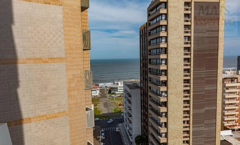 Imagem Apartamento para Venda em Torres / RS no bairro Centro