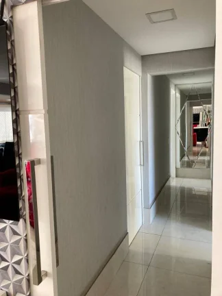 Imagem Apartamento 140 m² 4 Dormitorios sendo 2 Suites e 3 Vagas de Garagens