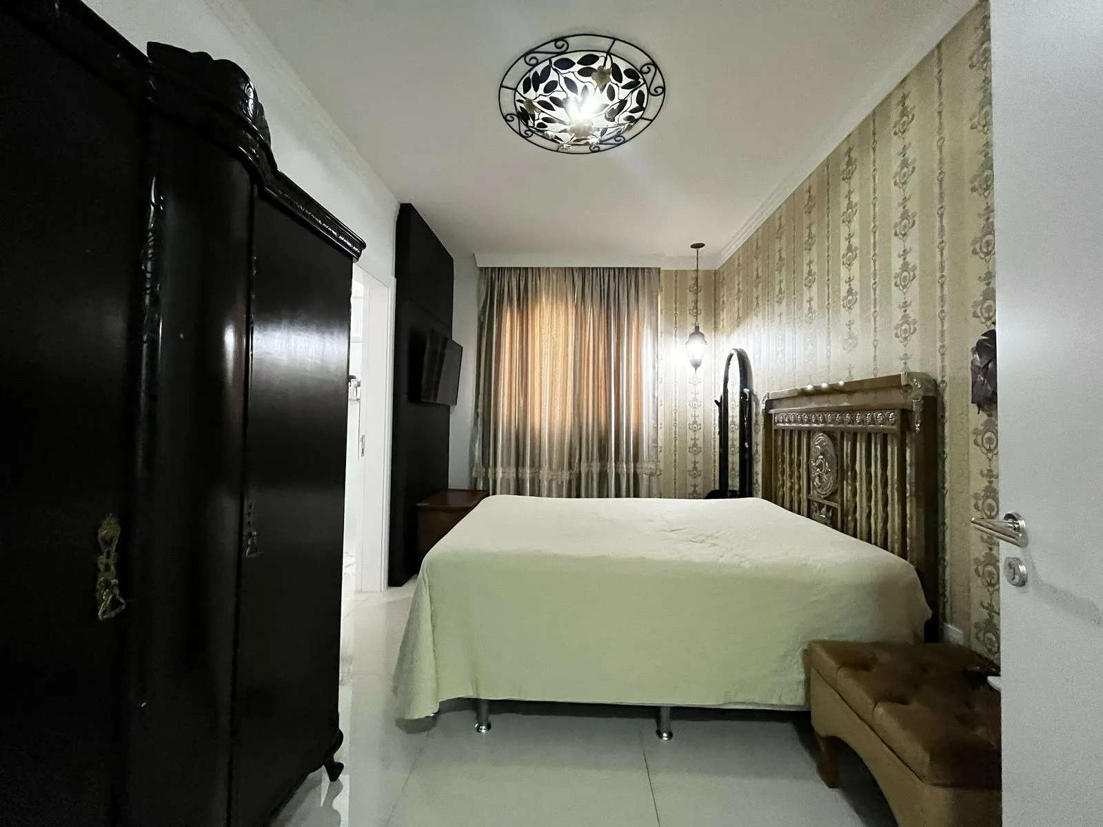 Imagem Apartamento à venda com 128m2 por R$ 1.990.000,00