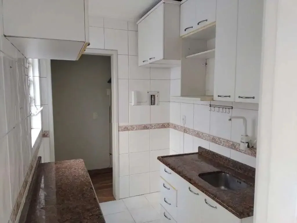 Imagem Apartamento de dois quartos no bairro Rio Branco em Porto Alegre