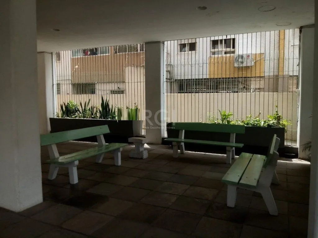 Imagem Apartamento para Venda - 58.89m², 2 dormitórios, 1 vaga - Farroupilha