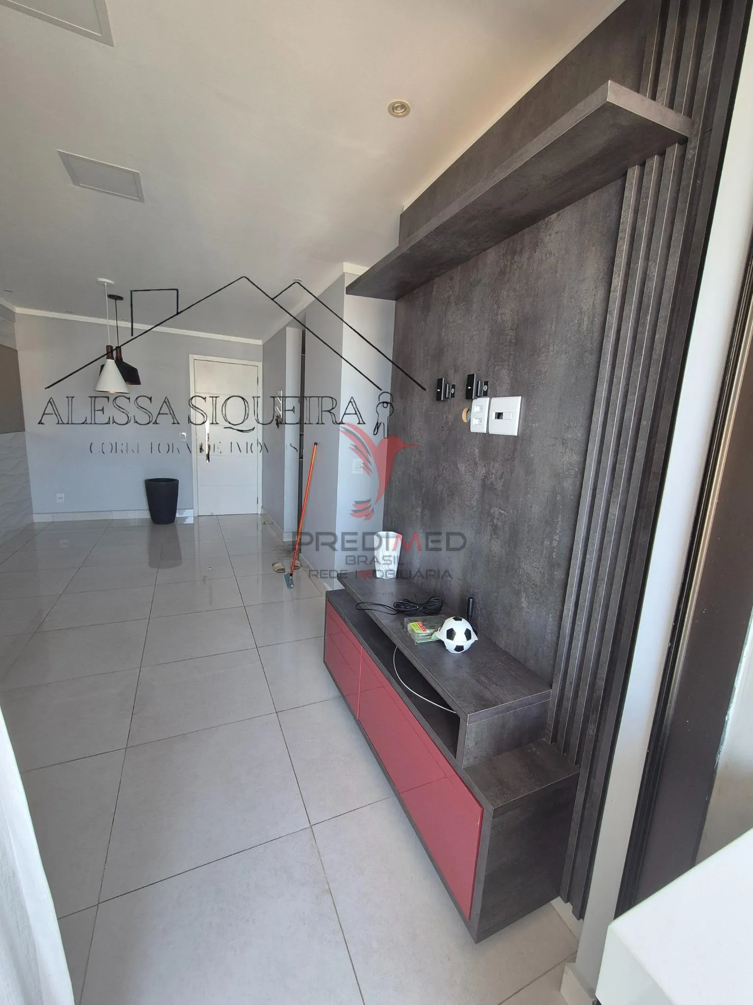 Imagem Apartamento andar alto , vista mar, varanda , 2 Vagas de Garagem, Brisamar . João Pessoa