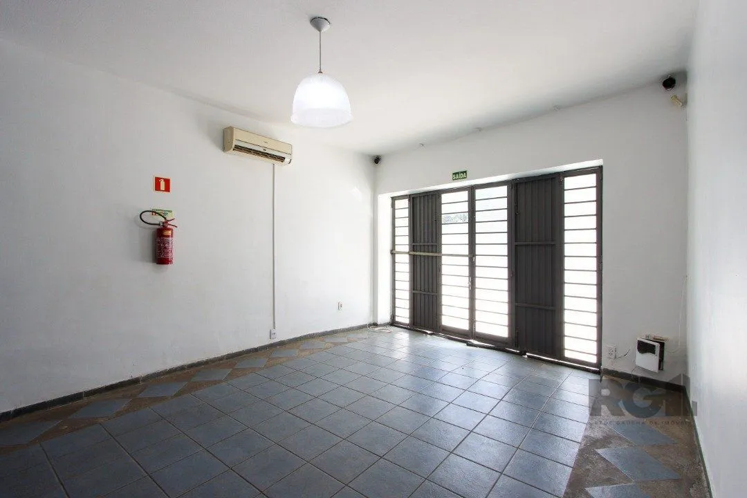 Imagem Loja com 129m² privativos