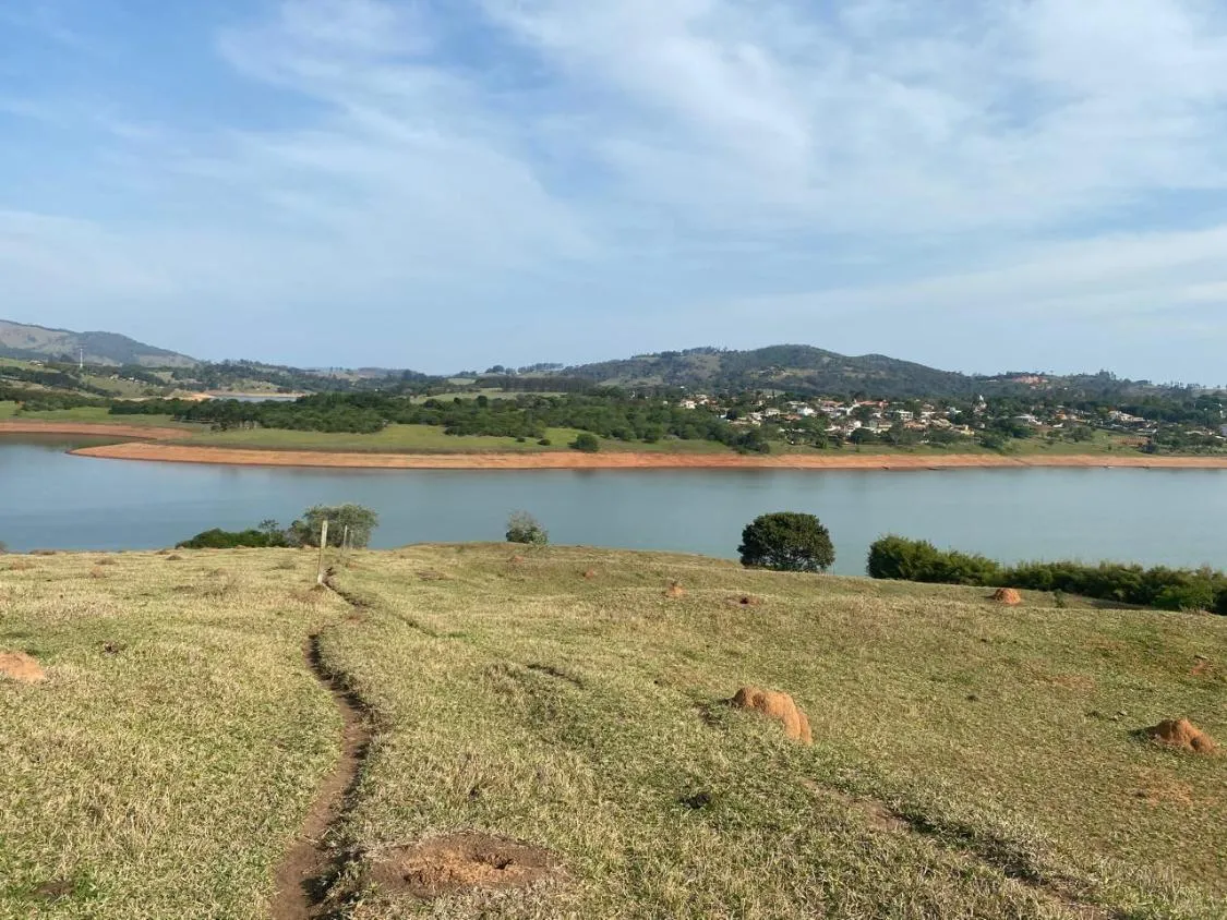Imagem Terreno Pé na Água ? Exclusividade, Natureza e Conforto!