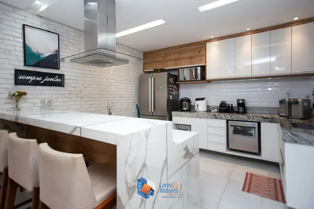 Imagem Casa no condomínio Residencial Lima e Silva para venda com 2 quartos, sendo 2 suítes, 152m²