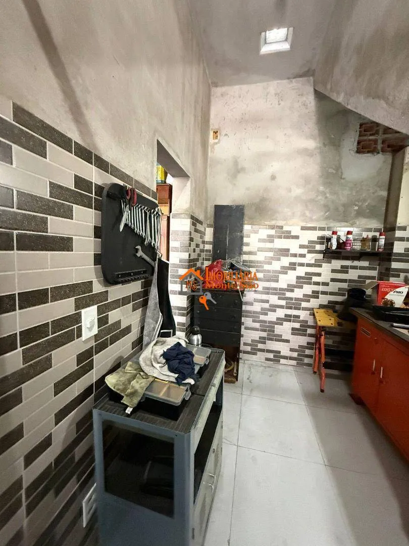 Imagem Sobrado com 3 dormitórios à venda, 253 m² por R$ 650.000,00 - Vila Rio de Janeiro - Guarulhos/SP