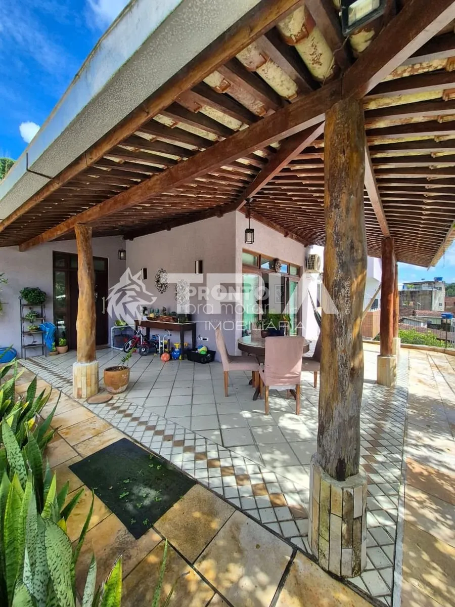 Imagem Casa de 3 quartos, 231m² no bairro Sítio dos Pintos, em Recife