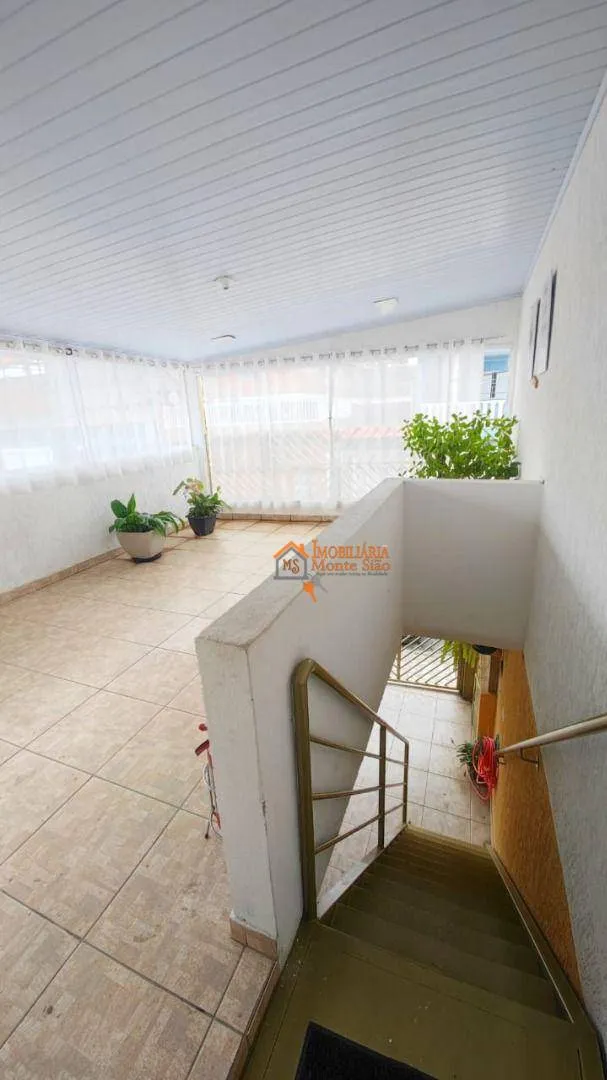 Imagem Sobrado com 3 dormitórios à venda, 250 m² por R$ 599.900,00 - Jardim São Domingos - Guarulhos/SP