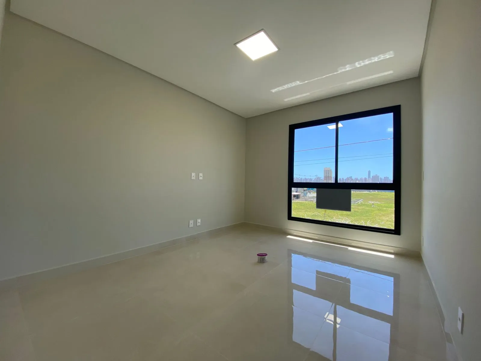 Imagem Casa à venda com 108m2 por R$ 715.000,00
