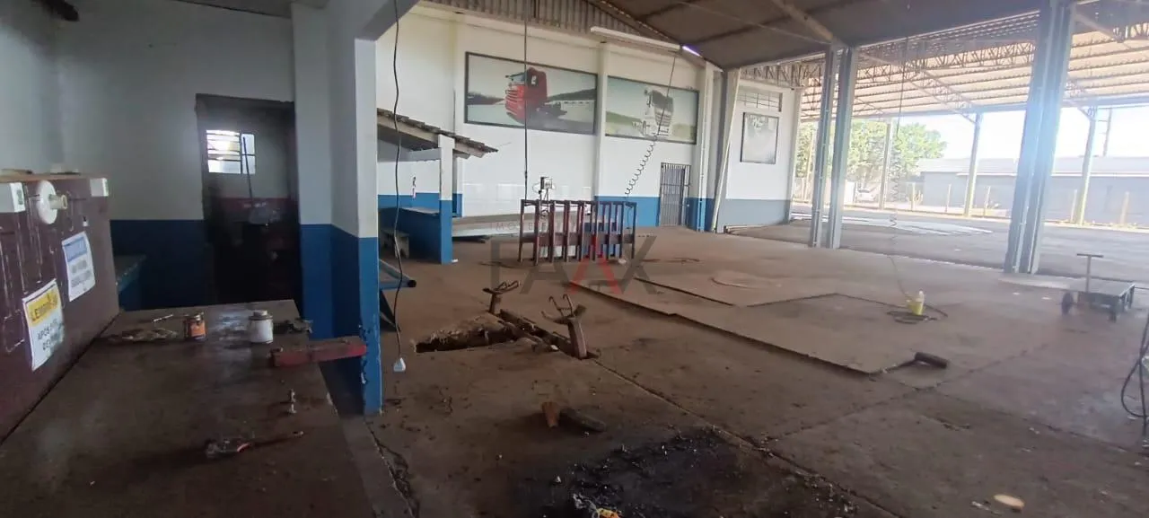 Imagem Barracão, Área Comercial para Locação às Margens da BR com 2.700m